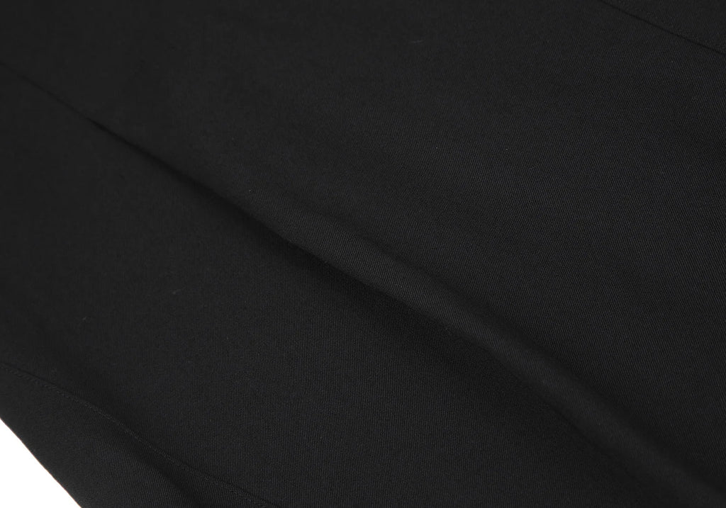 COMME des GARCONS JAPAN. TRICOT. Wool Black Gabardine Tuck & Dart Design Skirt