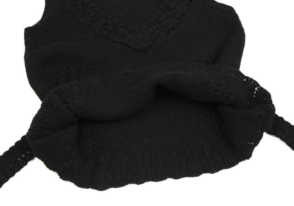 TOMORROWLAND MACPHEE JAPAN. Black Hand Knit Sleeveless Shirt