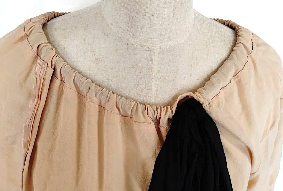 Prada ITALY. Vintage Silk SEDASOIE Top