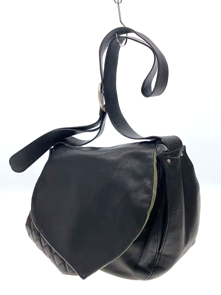 Michiamo Japan. Vintage Black Leather Flap Messenger Style Long Strap Shoulder Bag