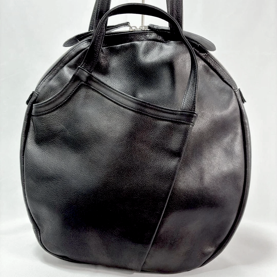 MICHIAMO JAPAN. Black Kip Leather Shoulder Bag / Tote Bag