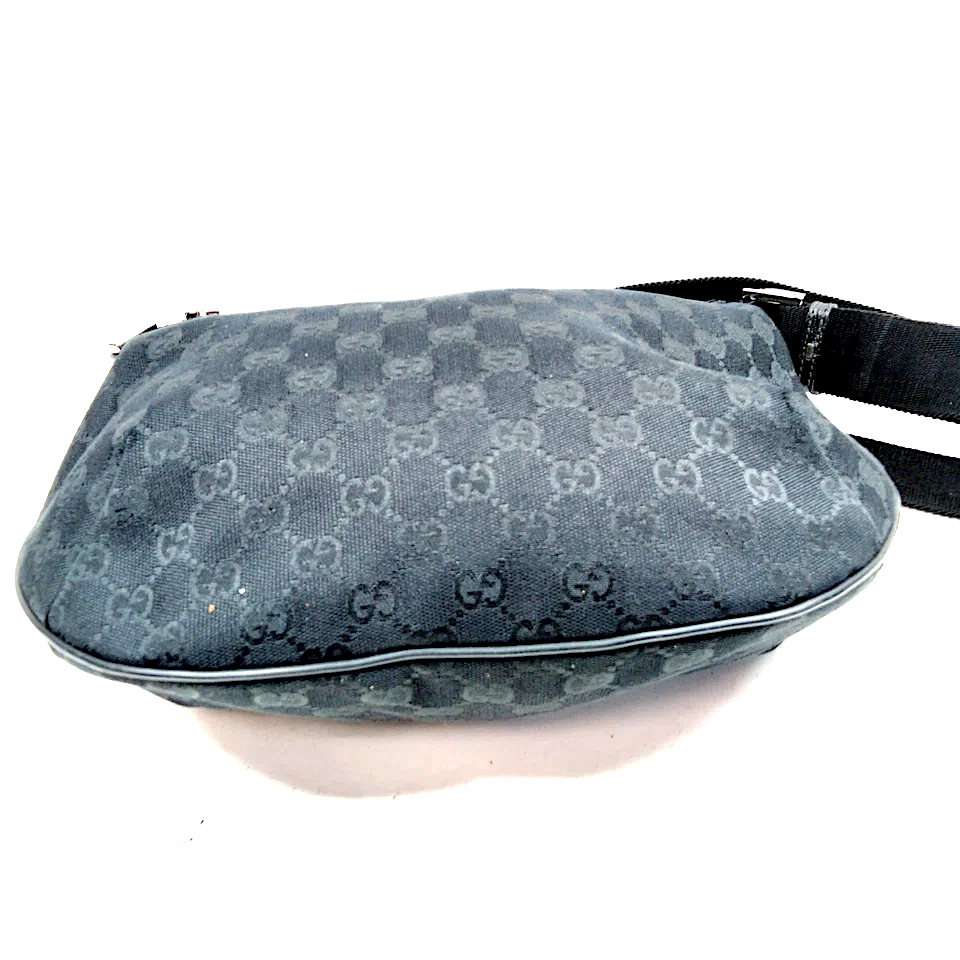Gucci Italy. Black Canvas/Leather Logo GG Shoulder Bag
