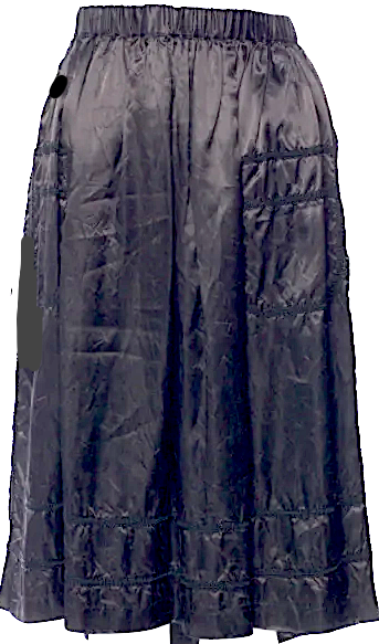 Comme des Garçons Comme des Garçons JAPAN. Embroidered Accent Knee-Length Skirt
