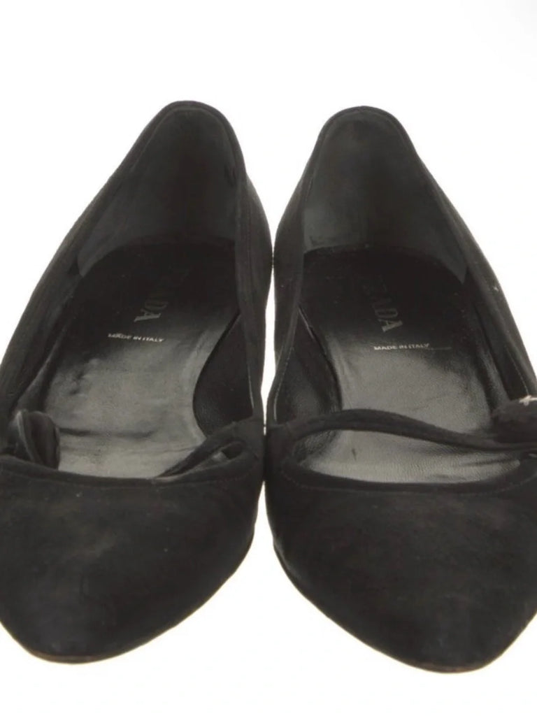 PRADA ITALY. Vintage Black Suede Flats SZ 38.5 USA 37.5