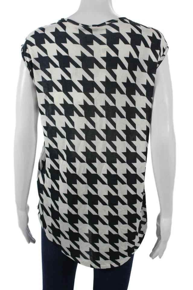 BALMAIN PARIS. B/W Houndstooth Pattern Sleeveless Top