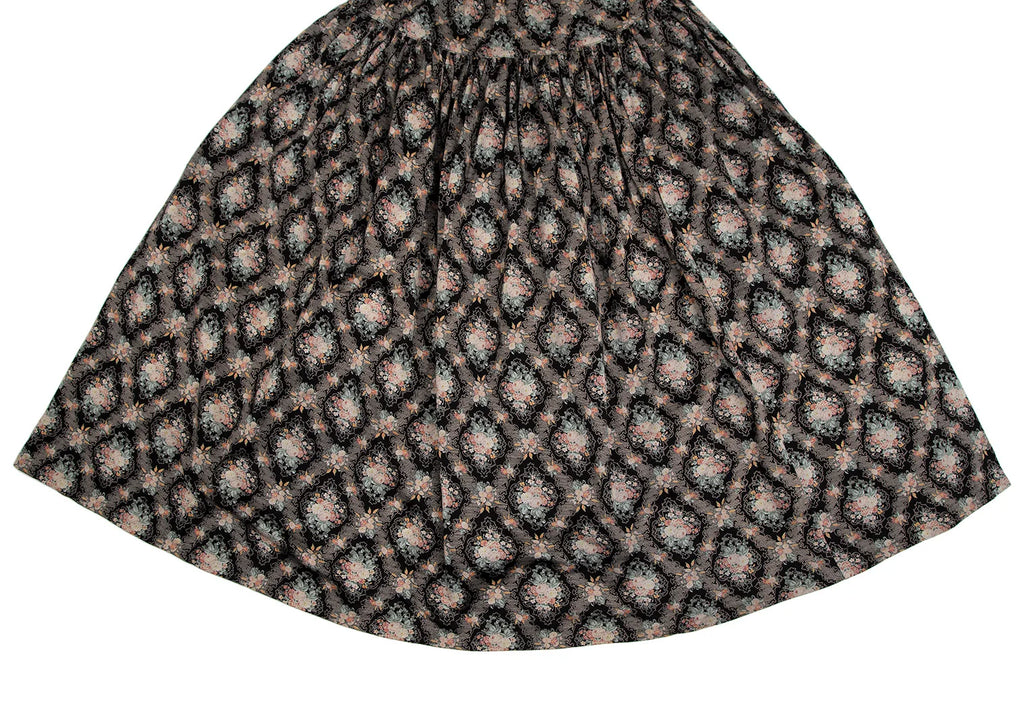 PINK HOUSE JAPAN. Multi-Color Flower Pattern Print Cotton Skirt