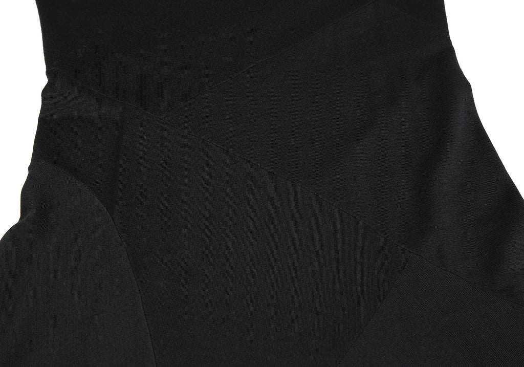 ISSEY MIYAKE  JAPAN. Black Wool Panel Switching Dress