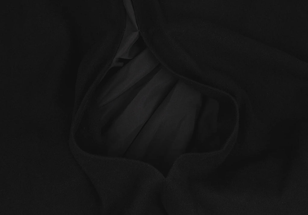 COMME des GARCONS JAPAN. TRICOT. Black Switching Slit Drape Skirt