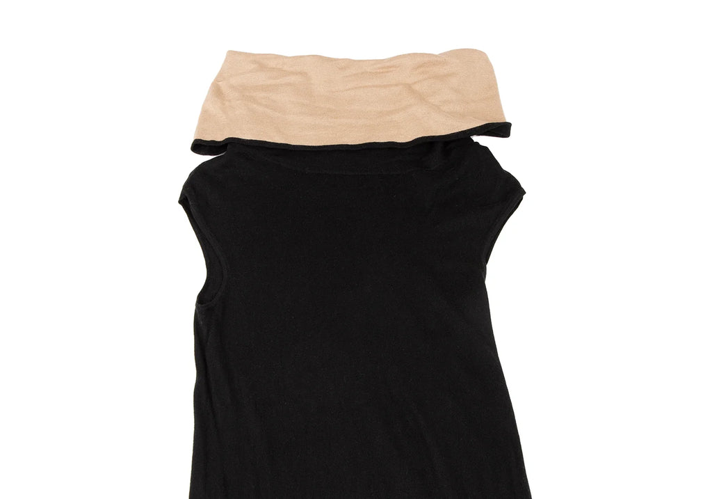 MaxMara  Italy. Black Silk/Cashmere Draped Neck Sleeveless Dress