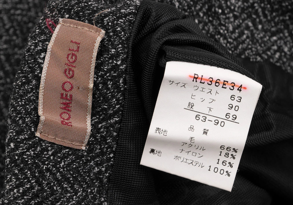 ROMEO GIGLI  ITALY. Charcoal Herringbone Weave Long Skirt
