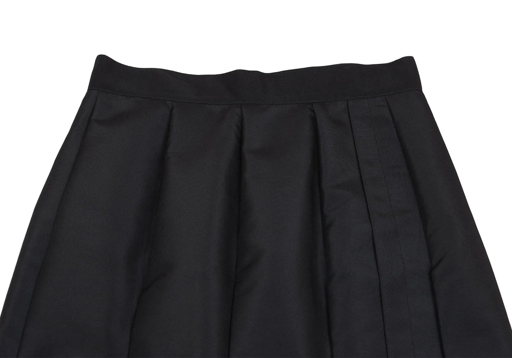 A/T(ATSURO TAYAMA) JAPAN. Black Poly Asymmetry Pleated Skirt