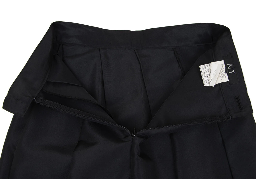 A/T(ATSURO TAYAMA) JAPAN. Black Poly Asymmetry Pleated Skirt