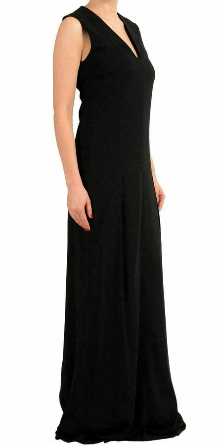 Maison Margiela Paris. NEW. Black  V-Neck Sleeveless Maxi Dress