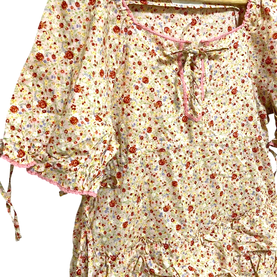 PINK HOUSE JAPAN. Pink/Reds Flower Print Tiered Tunic Blouse