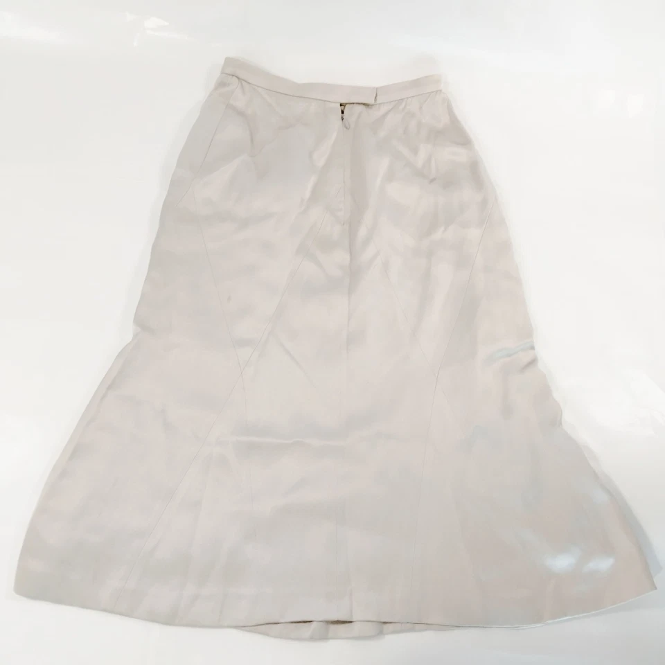 Chanel Paris. Vintage Beige Silk Flare Skirt
