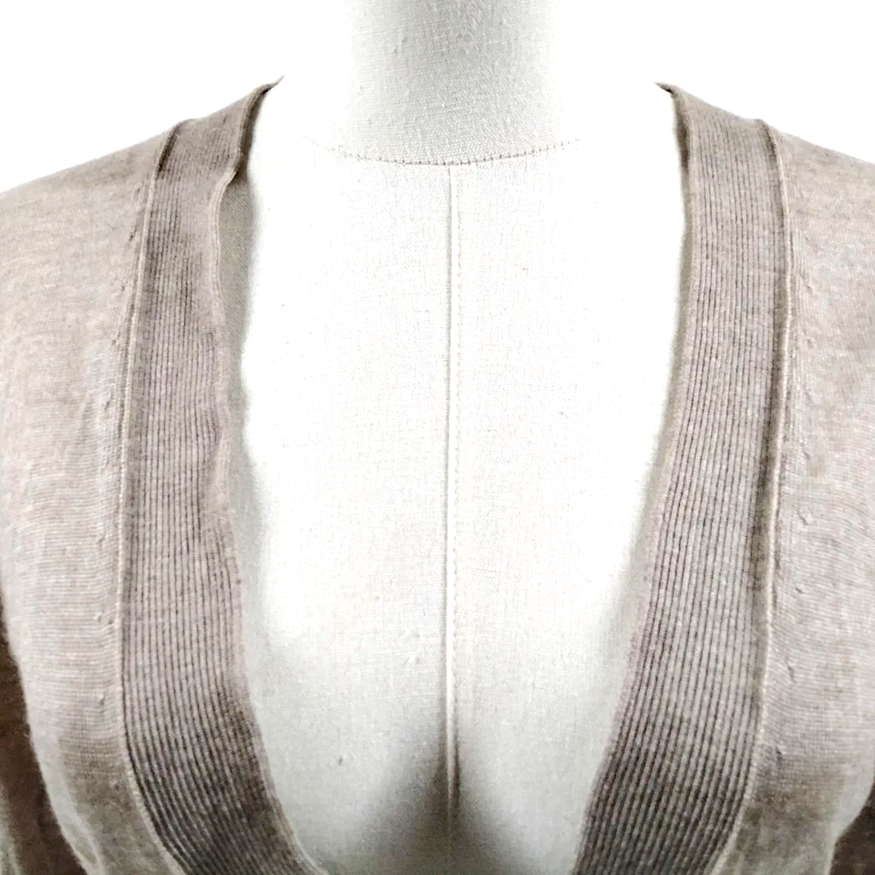 Hermes Paris. Beiges/Grays Cashmere/Silk Cardigan Style Top