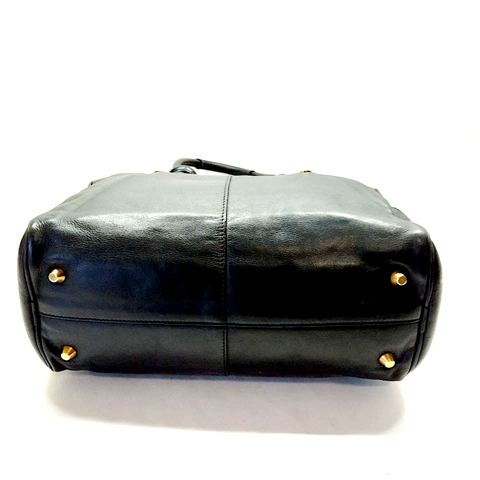 Chloe Paris. Phoebe Philo Vintage Black Leather Shoulder Bag