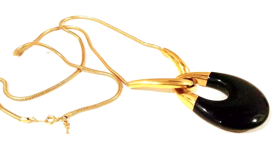 Vintage  Goldplated Signed Crown Trifari Black Lucite Teardrop Pendant Necklace