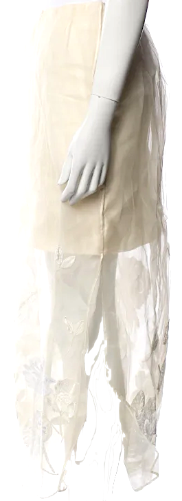 Blumarine Italy. Anna Molinari. White Lace Pattern Midi Length Skirt