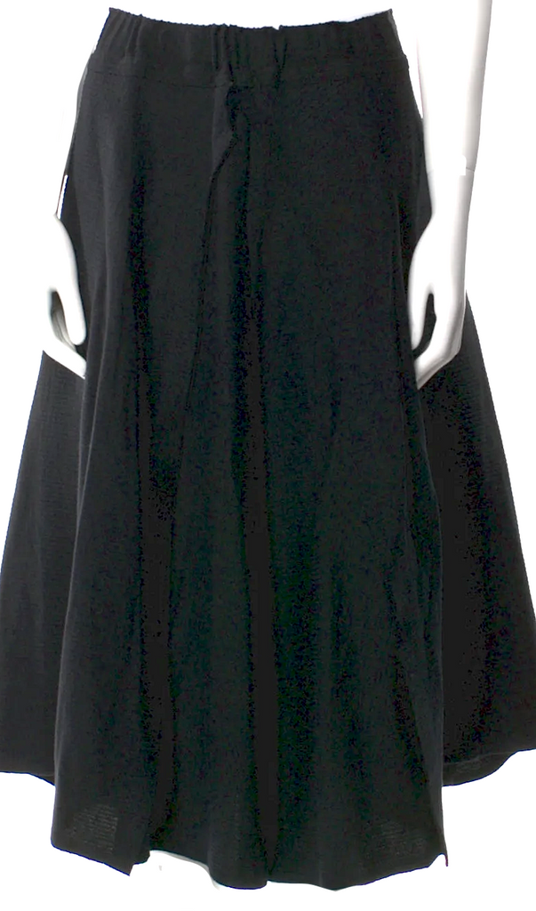 Issey Miyake Japan. Vintage Cotton/Nylon Black Flare Knee-Length Skirt