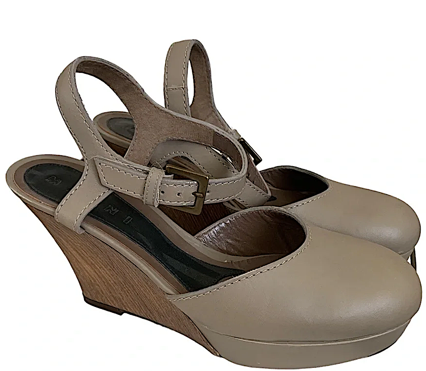 Marni Italy. Gray Leather Wedge Heels w/Strap SZ 38