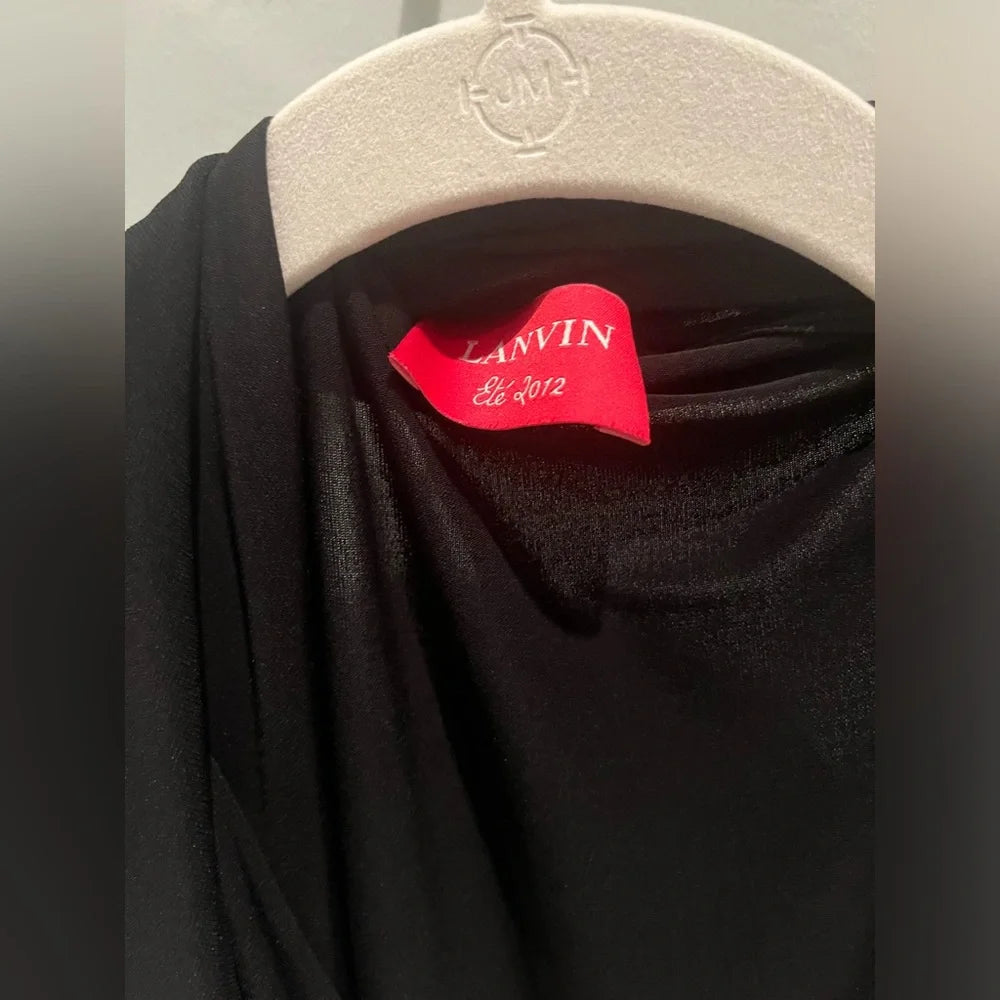 Lanvin Paris. Black crepe jersey knotted dress