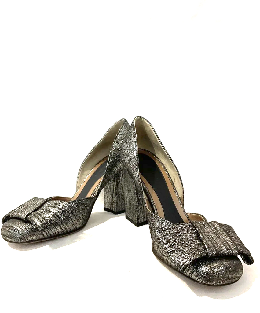 Marni Italy. Metallic Silver Block Heels/Bow Details   SZ 37