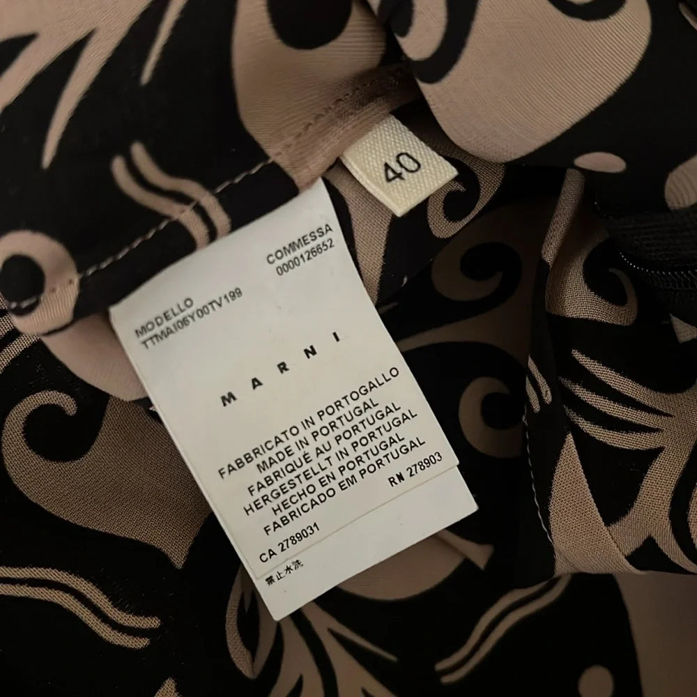 MARNI ITALY. 2010 Winter Collection Long Sleeve Blouse