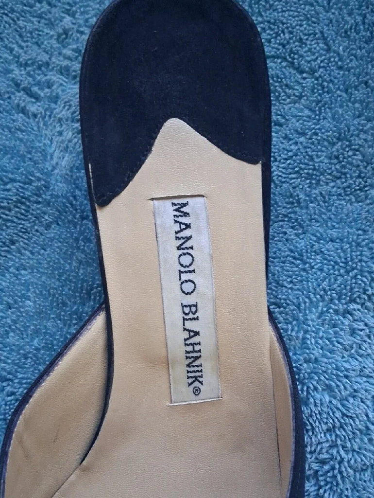 Manolo Blahnik PARIS. VINTAGE Black Suede Pointed Kitten Mules SIZE 40  USA 9