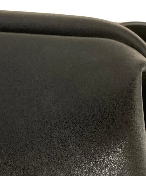 OSOI SOUTH KOREA. Black Leather Medium Shoulder Bag