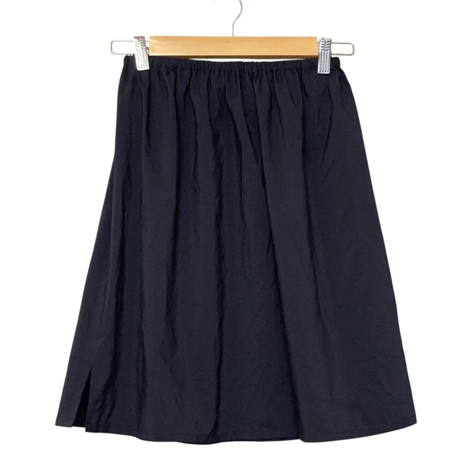 Her lip to JAPAN. Black Sleeveless Long Dress