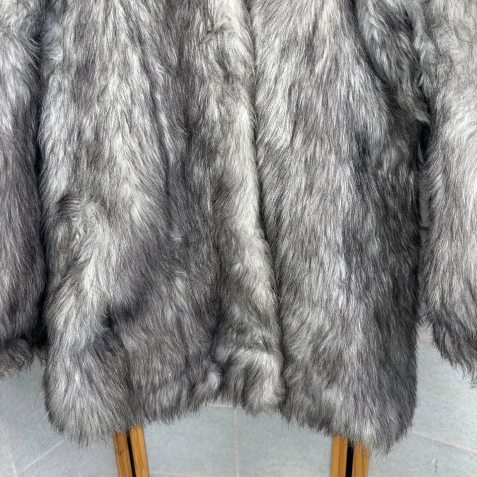 Vintage Faux Fur Coat Women Gray White Wolf Pattern Shaggy Quilted Lined