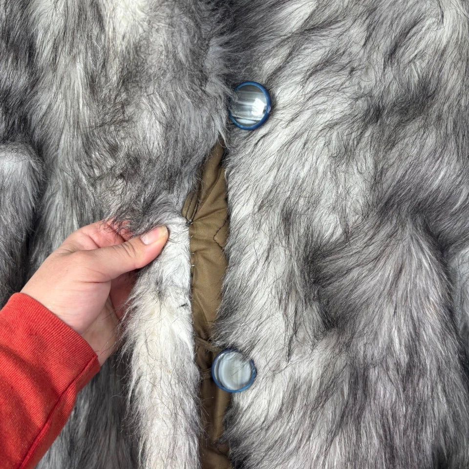 Vintage Faux Fur Coat Women Gray White Wolf Pattern Shaggy Quilted Lined