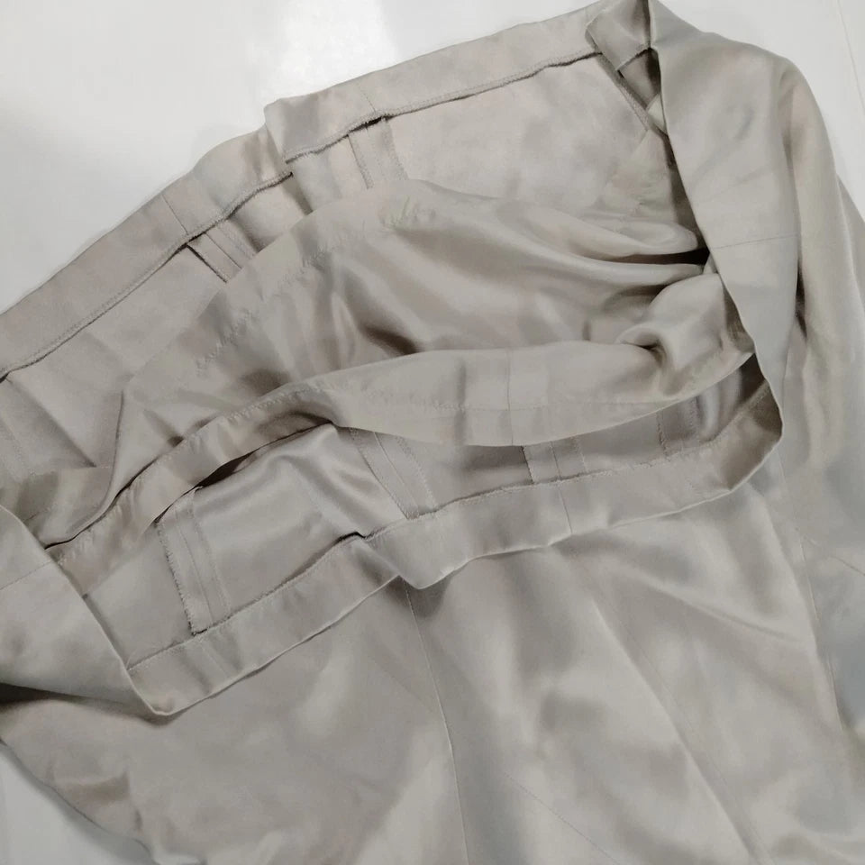 Chanel Paris. Vintage Beige Silk Flare Skirt