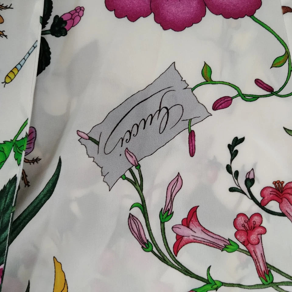 GUCCI ITALY. Vintage Sleeveless Floral/Garden Silk Blouse