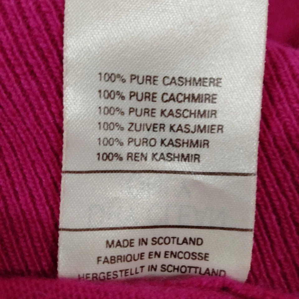 CHANEL PARIS. Vintage Bordeaux Cashmere Top w/3 Chanel Button Back