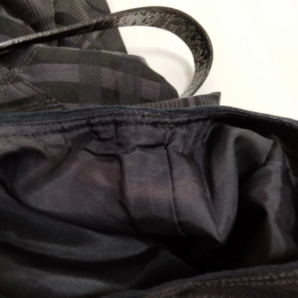 Burberry UK. Black Silk/Rayon Long Dress