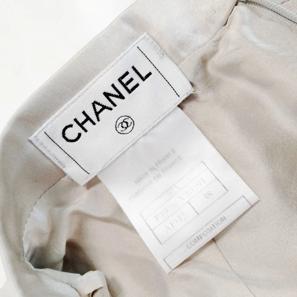 Chanel Paris. Vintage Beige Silk Flare Skirt