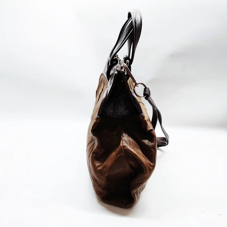 Chloe Paris. Vintage Phoebe Philo Intentional Distressing Leather Quilted Design Shoulderbag